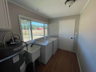Main picture of 4408 Monkey Hill Rd