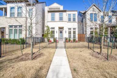 Main picture of 5161 Artemesia Ln