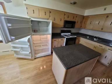 Main picture of 5349 W Drummond Pl