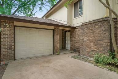 Main picture of 8517 Fathom Cir