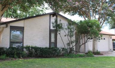 Main picture of 5314 Peppermint Dr
