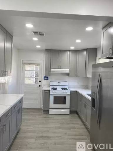 Main picture of 204 N Atlanta St