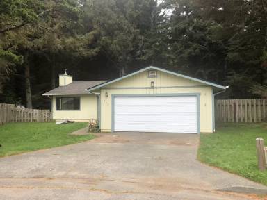 Main picture of 129 Whaleview Ct