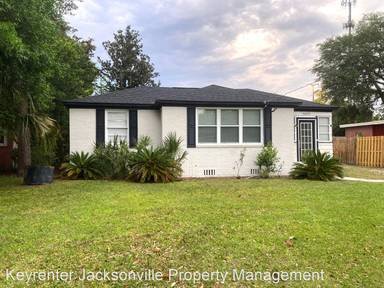Main picture of 5875 Bartram Cir N
