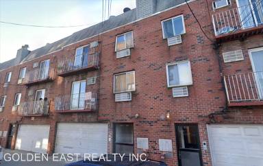 Main picture of 5706 Van Horn St