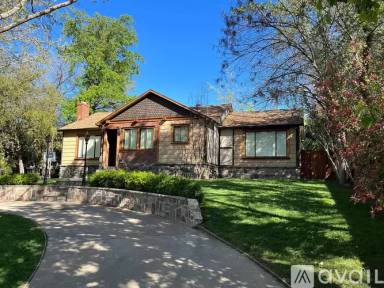 Main picture of 4748 Camellia Rd