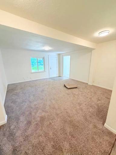 Main picture of 1006 5th Ave N