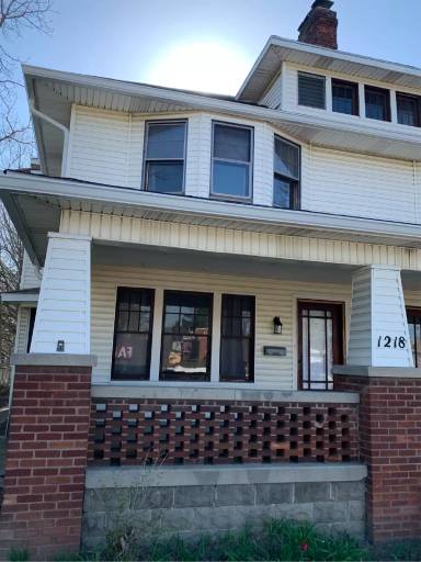Main picture of 1218 N Limestone St