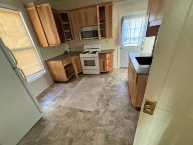 Main picture of 505 E Fremont St