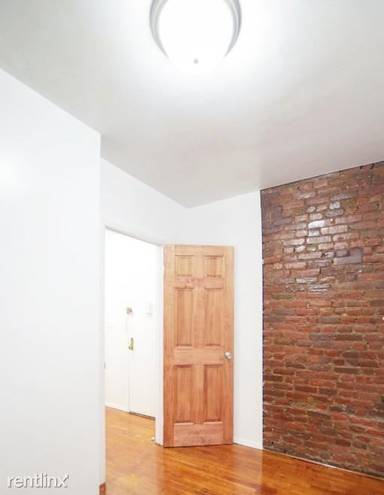 Main picture of 280 Mulberry St