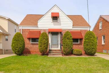 Main picture of 21051 Goller Ave