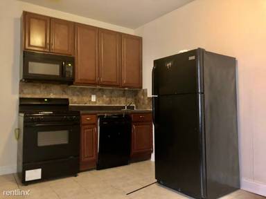 Main picture of 135 Wilkinson Ave