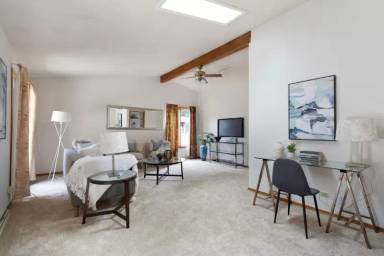 Main picture of 2861 Southwick Dr