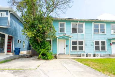 Main picture of 249 Claremont Ave