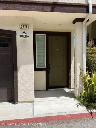 Main picture of 3276 Wintergreen Way