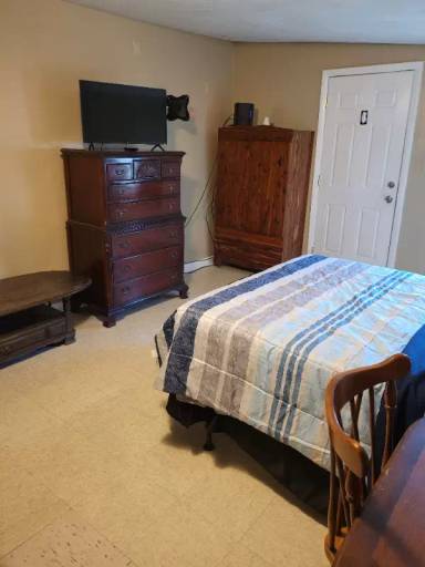 Main picture of 2735 Hope Mills Rd