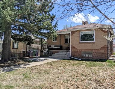 Main picture of 2730 W 41st Ave