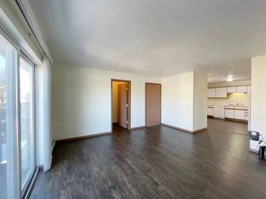 Main picture of 2901 7th St SW