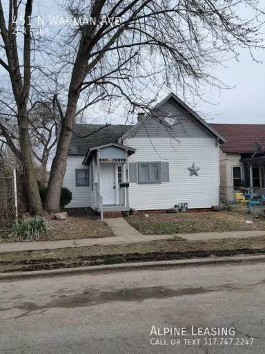 Main picture of 451 N Warman Ave