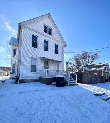 Main picture of 2828 5 1/2 Ave