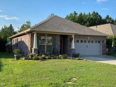 Main picture of 17127 Palm Ridge Dr