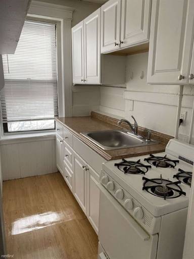 Main picture of 409 Huntington Ave