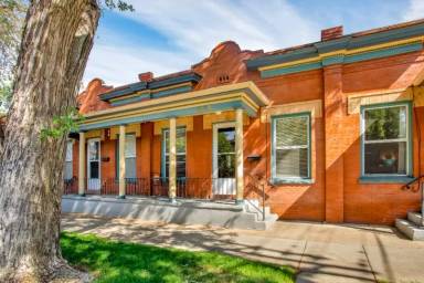 Main picture of 1015 E 10th Ave
