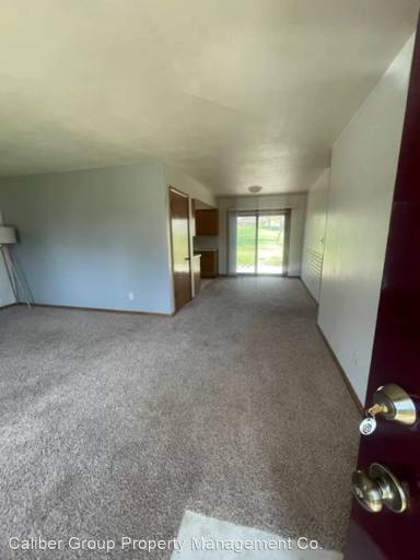 Main picture of 3318 West Ridge Dr