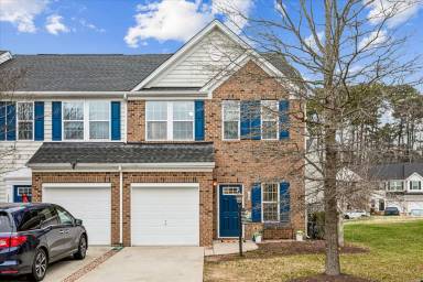 Main picture of 109 Hale Cir