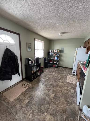 Main picture of 320 Micheels Ln