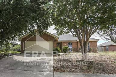 Main picture of 2802 Southwood Dr