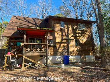 Main picture of 1207 Hillsborough Rd