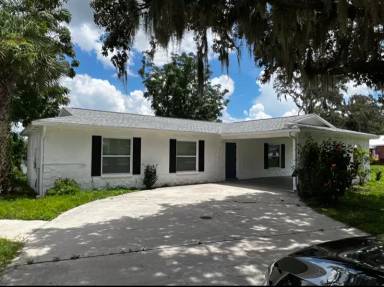 Main picture of 403 Hickory Ln