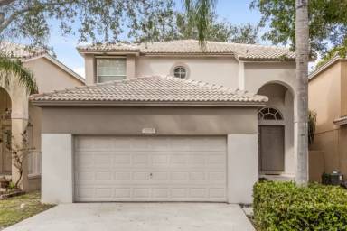 Main picture of 5205 Eagle Cay Mnr