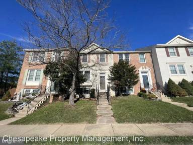 Main picture of 2402 Pineville Crest Ct