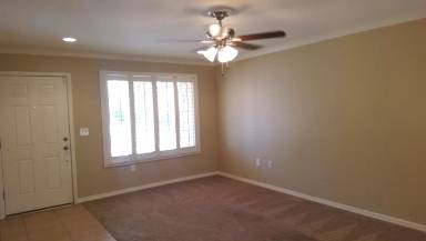Main picture of 303 W Scott Ave