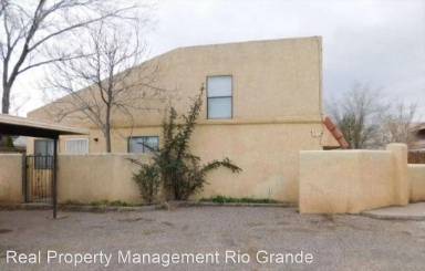 Main picture of 114 Sandia Rd NW