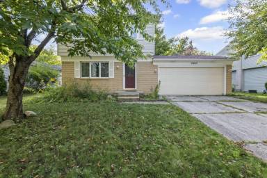 Main picture of 5960 Meadowview St