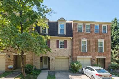 Main picture of 6412 Needle Leaf Dr