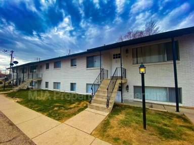 Main picture of 1428 W 300 N