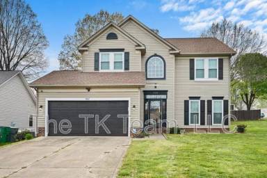 Main picture of 7402 Shiras Ct