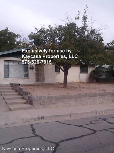 Main picture of 875 Lees Dr