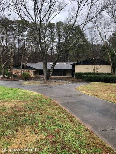 Main picture of 2176 Gunstock Dr