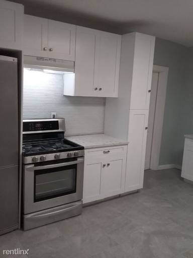 Main picture of 833 Ridge St