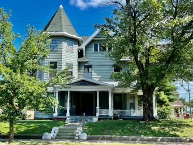 Main picture of 514 Washington Ave