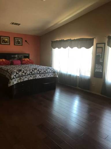 Main picture of 2208 Mesa Verde Ln