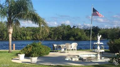 Main picture of 900 Intracoastal Dr