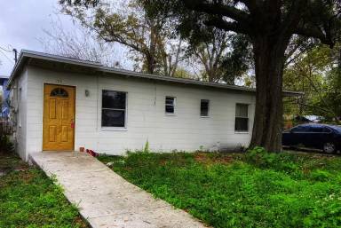 Main picture of 746 S Lee Ave