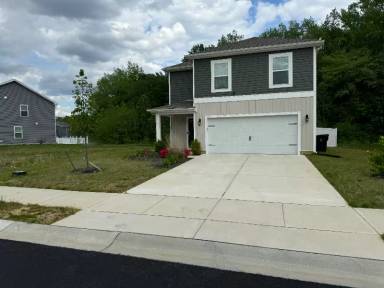 Main picture of 17 Currant Cir