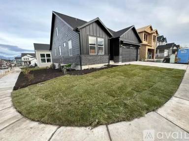 Main picture of Copper Fields AT Creek Ridge